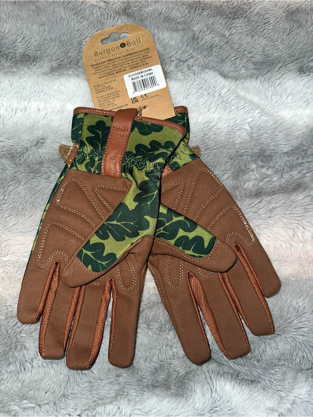 Love The Glove Green Leaf Print Gardener’s Gloves - Picture 2 of 4